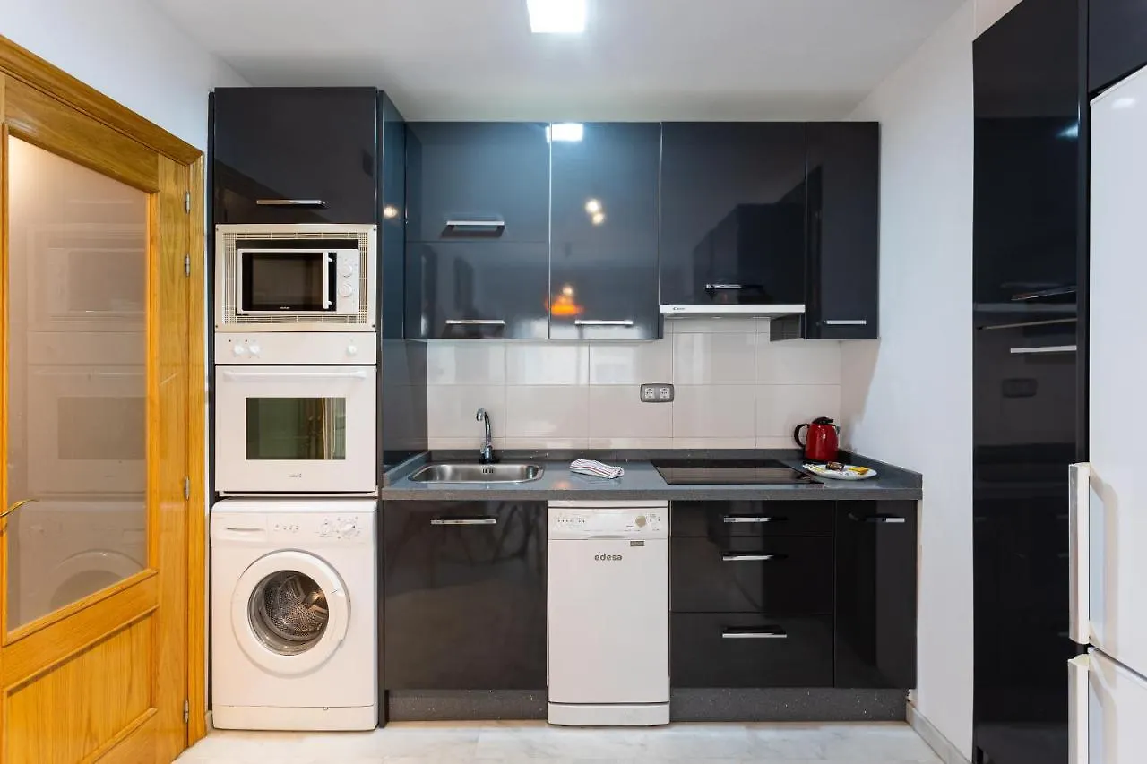 Holidays2Malaga Carrera Capuchinos Free Parking Aircon Downtown 0*, Malaga