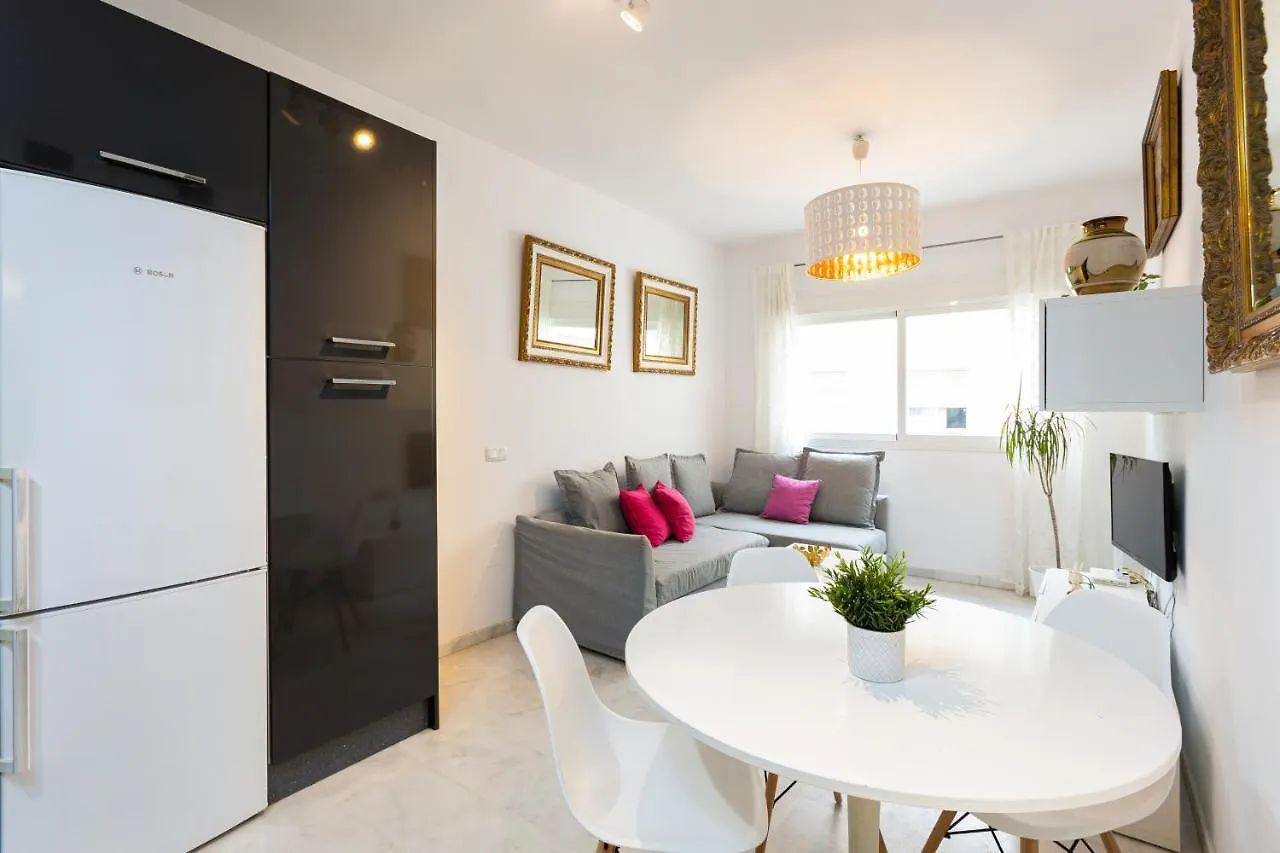 Holidays2Malaga Carrera Capuchinos Free Parking Aircon Downtown 0*, Malaga Spain