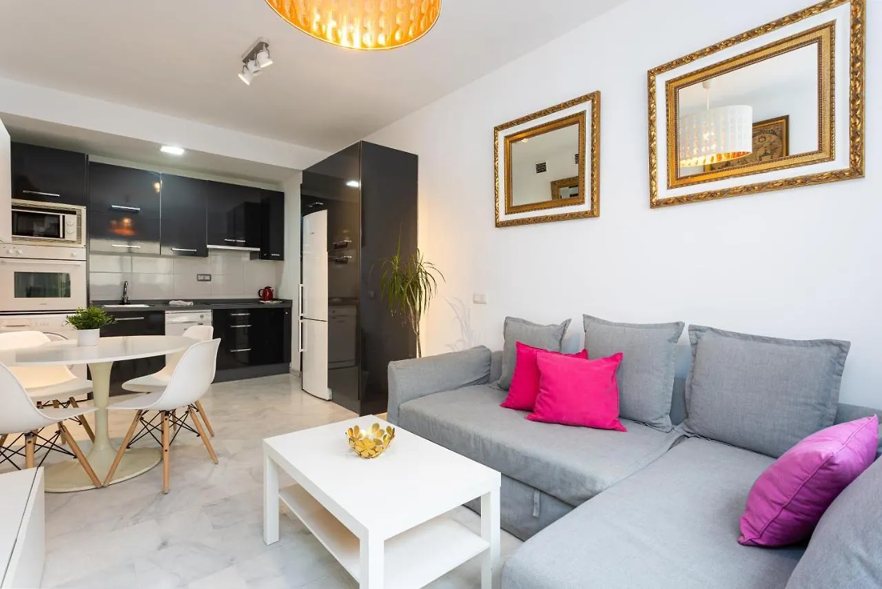 Apartment Holidays2Malaga Carrera Capuchinos Free Parking Aircon Downtown