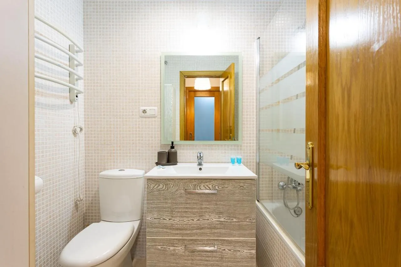 Holidays2Malaga Carrera Capuchinos Free Parking Aircon Downtown 0*, Malaga